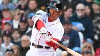 【MLB】吉田正尚、3試合ぶり安打　カーブ捉えた中前打に本拠地歓声…ヌートバーの目の前で快音