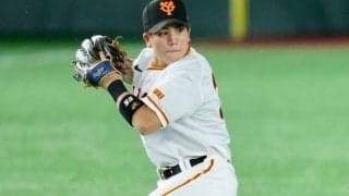 名将仰天…ルーキーの美技連発が「うますんぎ」　投手助ける安打阻止は「抜けねぇ」