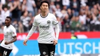 「ターン上手い」「公式戦15G5Aはすごい」鎌田大地が今季のブンデス8点目、ファンも安定感を称える「PKの安心感は代表一」