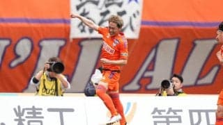 三戸のスーパーミドルで逆転の新潟が5試合ぶり勝利！先制した横浜FMは後半失速…【明治安田J1第13節】