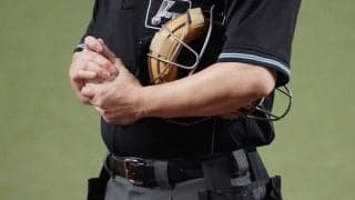 NPB初、審判ユニに企業ロゴ広告　日本生命と協賛契約…30日交流戦から着用へ