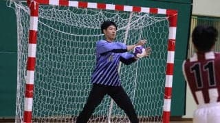 後半追い上げるも、両者一歩も譲らず立大にドロー