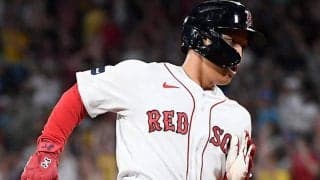 【MLB】吉田正尚、メジャー初三塁打はフェン直先制打　激走ヘッスラに右手上げガッツポーズ