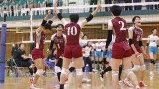 下北沢成徳高が新人大会に続いて失セット0で優勝　平均身長179.2cmの大型スパイカー陣がセッター小山のトスで躍動