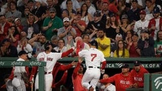 【MLB】メジャー初三塁打の吉田正尚は「グッドジョブ」　初回4得点を監督絶賛「試合決めた」