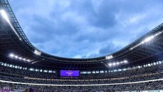 「出た！安定のこのポーズ」ウエストランド井口がJリーグ界で一番の推しとの2ショット公開！「この写真一枚だけで井口さんの好感度爆上げ〜」とファン反応