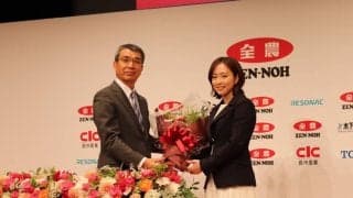 【卓球】石川佳純が引退会見、3大会メダル獲得に「五輪で見た景色は忘れない」　現役生活は「夢中にさせてくれた23年間」