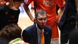 新潟アルビレックスBBがコナー・ヘンリーHC、河合竜児ACとの契約満了を発表