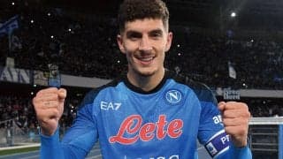 王者ナポリ、主将ディ・ロレンツォと生涯契約を結ぶ？ 4部リーグから上り詰めた苦労人