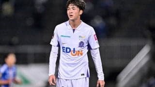 「今月のベストゴール狙える」J1広島の昨年の最優秀ゴール賞受賞ＭＦが決めた低弾道ＦＫが「アイデア勝ちですわ」と称賛！ ゴール後の口元隠し反応に「かわいすぎ〜〜〜!!!」の声