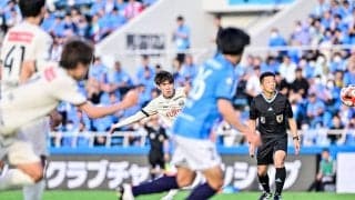 「何度観てもスーパーFK!!!」川崎MF瀬古が古巣相手に直接FK弾！ 東京五輪ドイツ代表ＧＫも「ノーチャンス」の一撃に「敵ながら天晴れ」と称賛の声