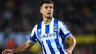 スビメンディのバルサ移籍話にソシエダ指揮官がきっぱり　「彼は我々と一緒にいたいと思っている」