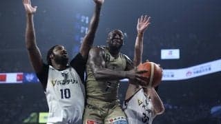 勝負所で地力を発揮した琉球が2年連続のファイナル進出…河村勇輝が先発復帰も横浜BCは惜敗