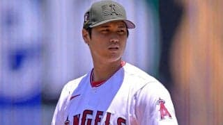 【MLB】大谷翔平も驚愕…相手のバット吹っ飛ぶ“珍事”に場内騒然、エ軍ベンチヒヤリ