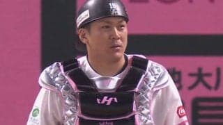 甲斐キャノン敗れたり…まさかの“空振り”に呆然　走者の騙しに驚愕「そんなバカな」