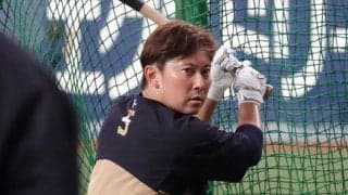 “元同僚”だらけの勝負を制したのは…？　昨季までの仲間がズラリ、粋なサプライズに涙