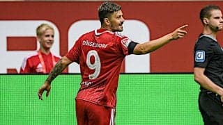 ブレーメン、デュッセルドルフからポーランド代表FWコフナツキを獲得