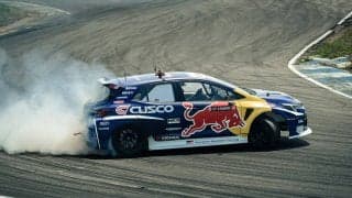 WRC王者のカッレ・ロバンペラ、横浜ゴムのサポートで参戦したフォーミュラドリフトジャパン第2戦で優勝