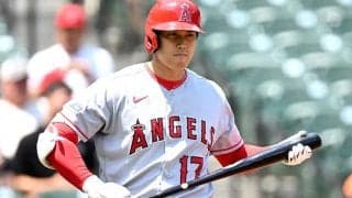 「オオタニはこの一塁ゴロでヒットにする」大谷翔平の時速３３キロ“爆速”内野安打に米記者驚愕！「エリートスピードだ」