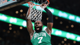 先発4人が20点越えでセルティックスが連勝…ブラウンが要所で豪快ダンク