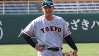 不安の残る岡本和真のレフト守備に球界OBが苦言　一方で「看板選手がマルチに活躍するのはありがたい」とも