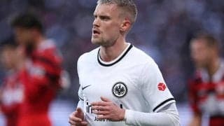 フランクフルト、DFマックスの買取OP行使で2026年まで契約