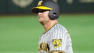 「メジャーやん」　坂本勇人も首振る“振り向きざまレーザー”が「とんでもない鉄砲肩」