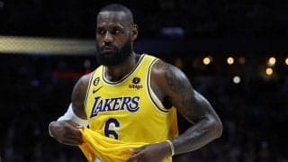 キャリア20年目を終えたレブロンの“引退説”にバークリーは「絶対にありえない」