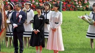 【日本ダービー】長澤まさみ、見上愛がプレゼンターとして登場