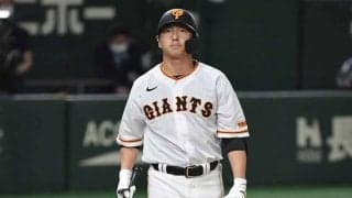 巨人が長野を抹消…27日の試合で途中交代　鷹は前日3失点の泉が再調整、29日の公示