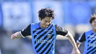 今夜放送のNHK『100カメ 川崎フロンターレ』を10倍楽しむ「撮影裏話10」！ 前日にカメラ100台を設置、総撮影時間は1600時間、昨年の最終戦で現地入りなど、Jリーグ史上初の舞台裏