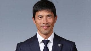 16位横浜FC、四方田修平監督が新型コロナに感染…今週末はハッチンソンHCが指揮へ