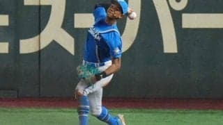 走者ぶち抜き…“鬼レーザー”が「バケモンだろ」　23歳の怪物キャノンに騒然「えぐい」