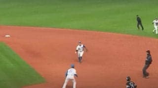 「初めて見たわ」　混乱呼んだ“仰天守備”が100万超再生の大反響「意味分からん」