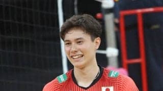 髙橋藍は男子バレー日本代表の「攻守の要」　同ポジションの２ｍの新星は「羨ましくもあるけど……」