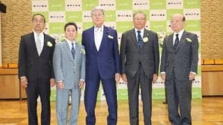 JRA元調教師の橋田満氏や佐々木竹見元騎手が競馬功労者表彰を受賞