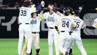 鷹が今季5度目のサヨナラ勝ち　牧原大成が劇的打…モイネロは3者連続3球三振の好救援