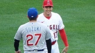 【MLB】大谷翔平、笑顔の“脚ピョン”が「可愛いすぎる」　思わず見せた仕草に「気持ちが出てる」