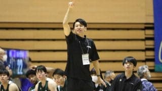 元Bリーガーの佐藤正成…31歳の新コーチとして実践学園を指揮「人の心を動かすようなチームに」