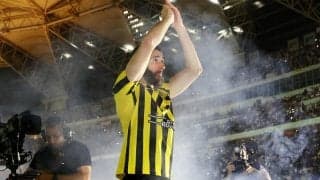 サウジ上陸のベンゼマがド派手な入団セレモニーに！ 「僕はイスラム教徒。ずっと住みたかった」