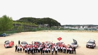 全日本ラリー丹後：開催地の中学校でTGRのチーフメカニックが特別授業、車両展示も