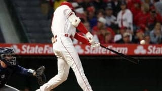 【MLB】大谷翔平の“悪球打ち”は「なんというスイング」　地元局も衝撃「球を粉砕しました」