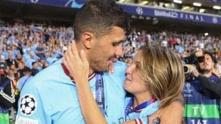 ロドリのゴールにシティファン大熱狂！CL制覇後はお祭り騒ぎで警察車両破壊者も…