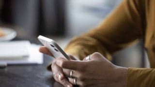 スマホを見続ける脳から脱却せよ！最強脳へ育てる黄金法則とは？