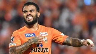 【J2「自滅と進化」】清水、ブラジル人MFの豪快ヘッドからの執念の決勝点で初の「ウノゼロ勝利」！超過密日程を勝ち抜く“変化”(2)