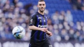 「ジャパンスキデース！」G大阪MFネタ・ラヴィが絶叫！グダった空気を一変させる神プレーにファンも大盛り上がり「まじ推せる」「神なん？」