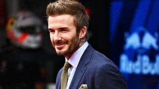 ベッカム氏が自らデザインした高級車と2ショット！「とてもセクシー」「ゴージャスだ」と称賛相次ぐ