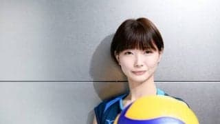 父は鹿島などでプレーしたＪリーガー 女子バレー賀谷明日光が明かす、Ｖリーグでの「仕事とプレーの両立」の大変さ