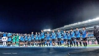 「襟が！！ついてるーー！」J1川崎が「プレイヤーＴシャツ」販売で、限定ユニフォームと見間違うファン続出！「リミユニかと一瞬思ってしまった」の声