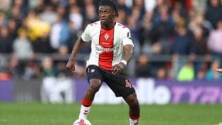 ライス獲得最優先のアーセナル、カイセドは諦めてラビアへ標的変更？